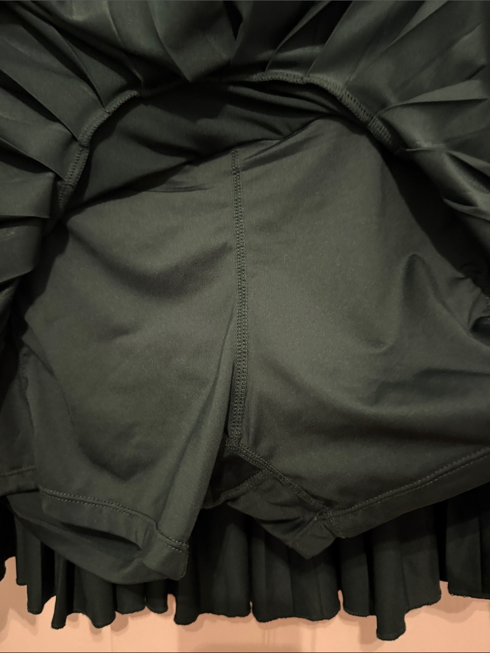 Pleated Athletic Skort Hunter Green, Large - Picture 2 of 4